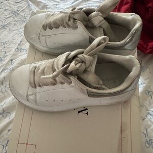 Alexander McQueen White and Silver Kids Sneakers